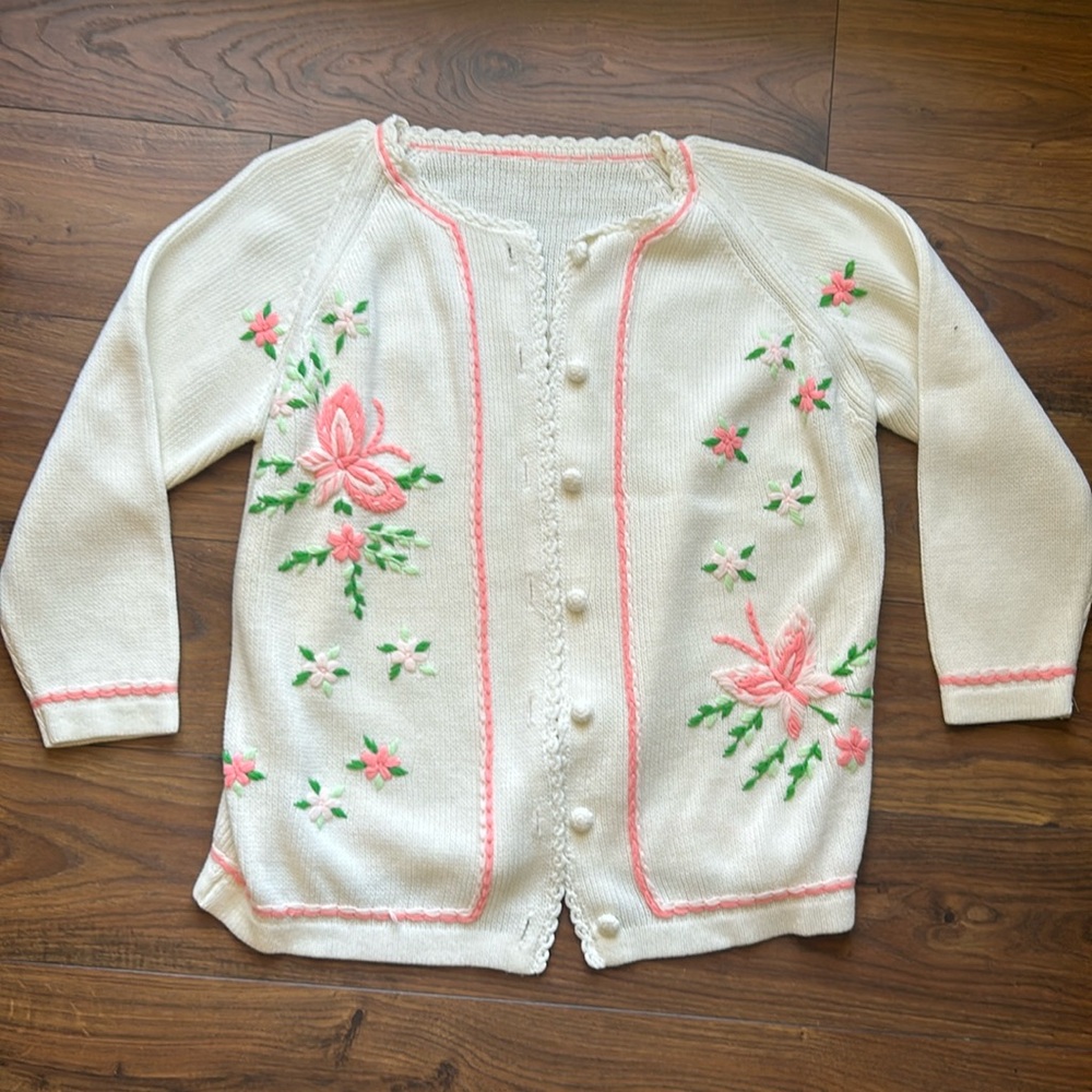 Vintage Knit Embroidered Cardigan